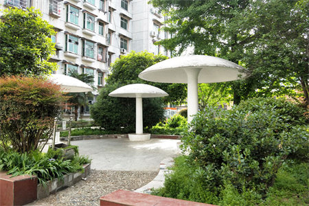 天虹花园4楼带储藏室12平，双证双气，2室2厅1卫91㎡